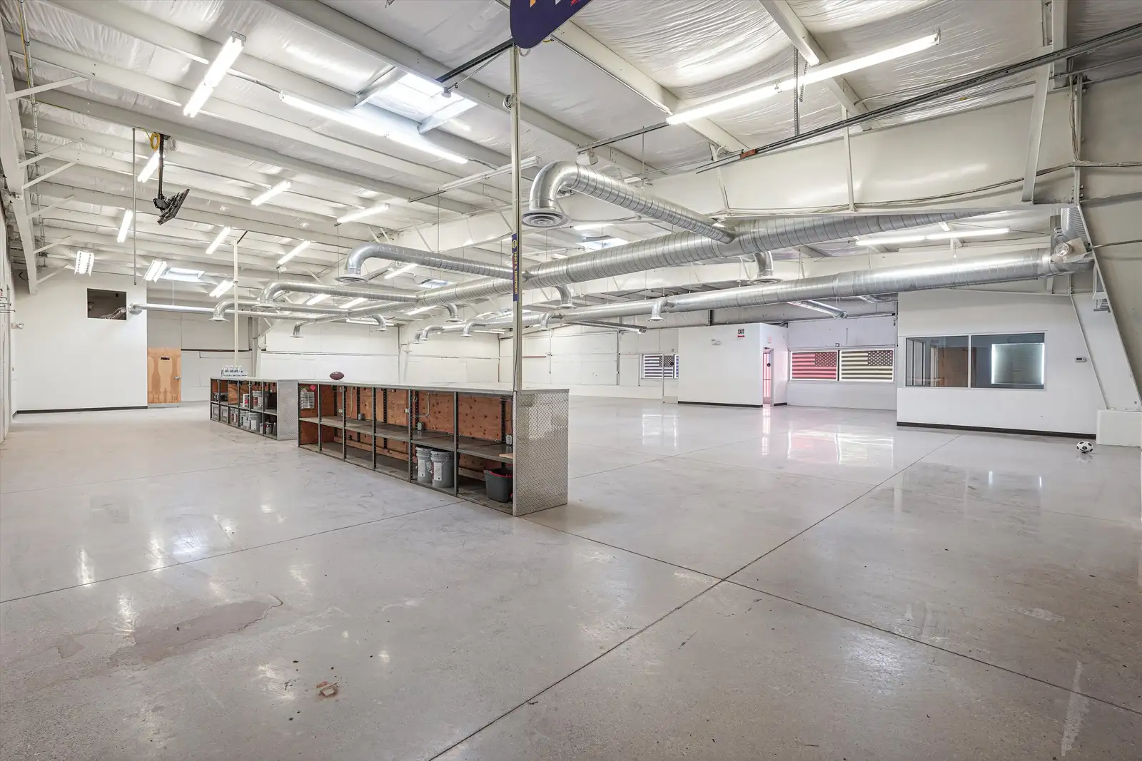 PRIME COMMERCIAL RETAIL / OFFICE / WAREHOUSE image 42