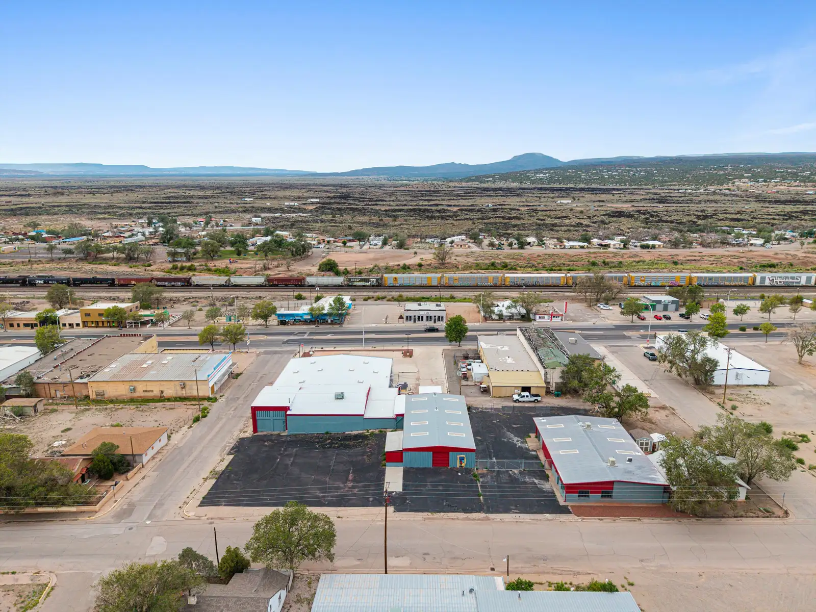 PRIME COMMERCIAL RETAIL / OFFICE / WAREHOUSE image 7