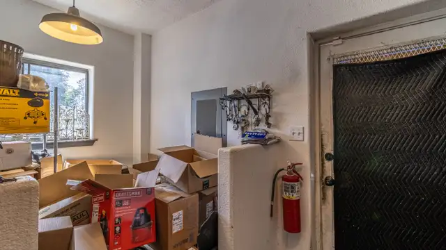 View image 12