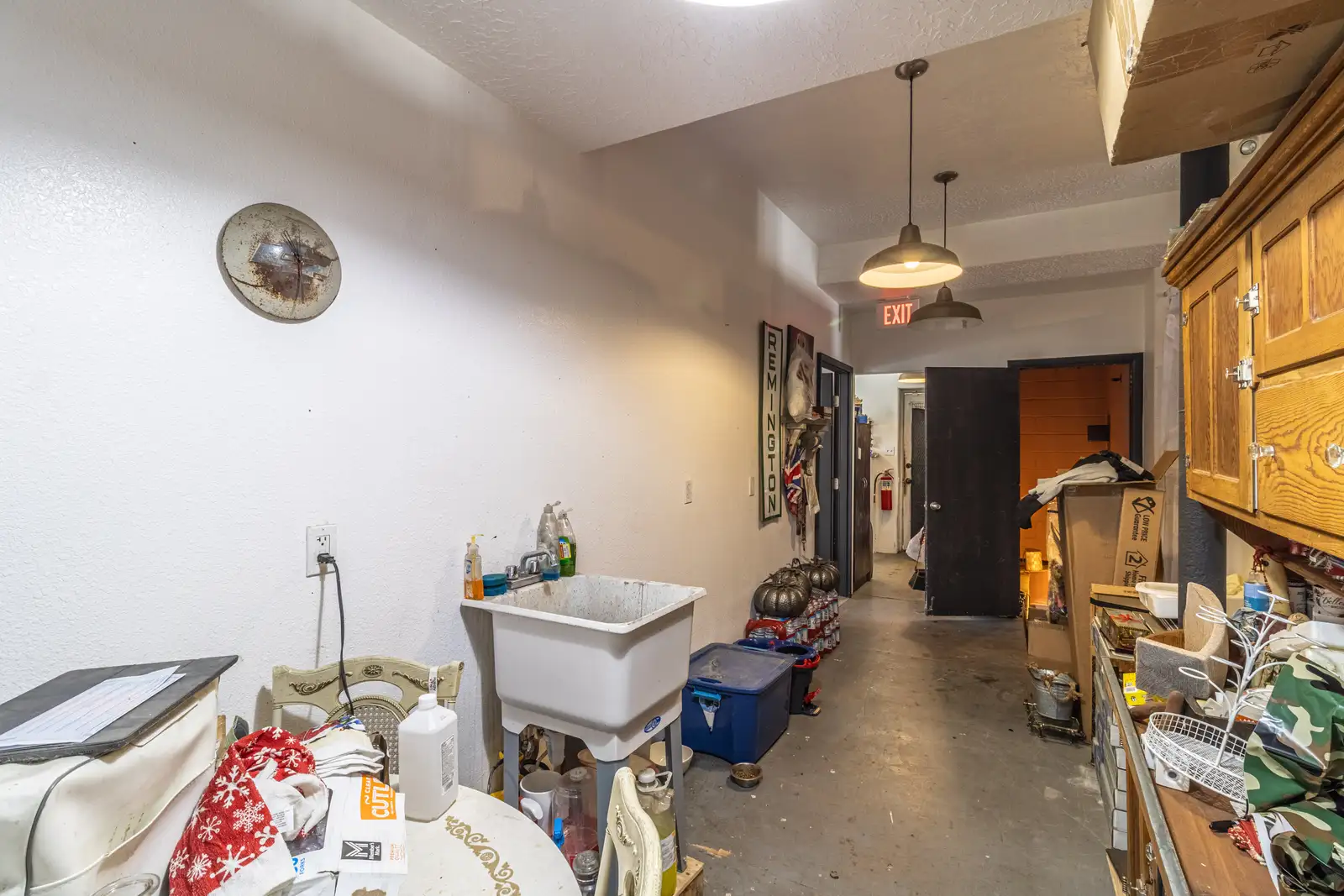 729 E Main St image 9