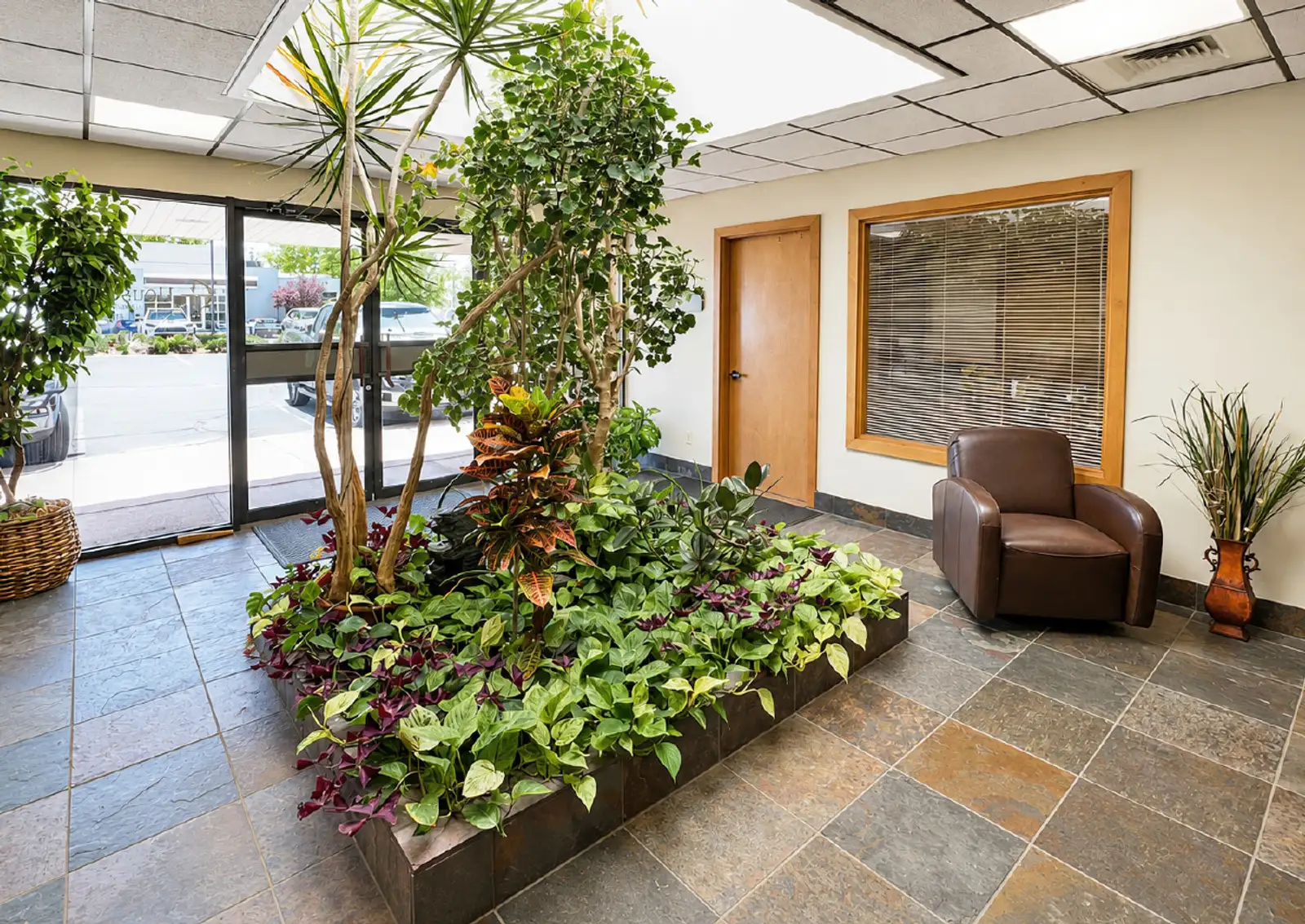 Versatile Office Property image 5