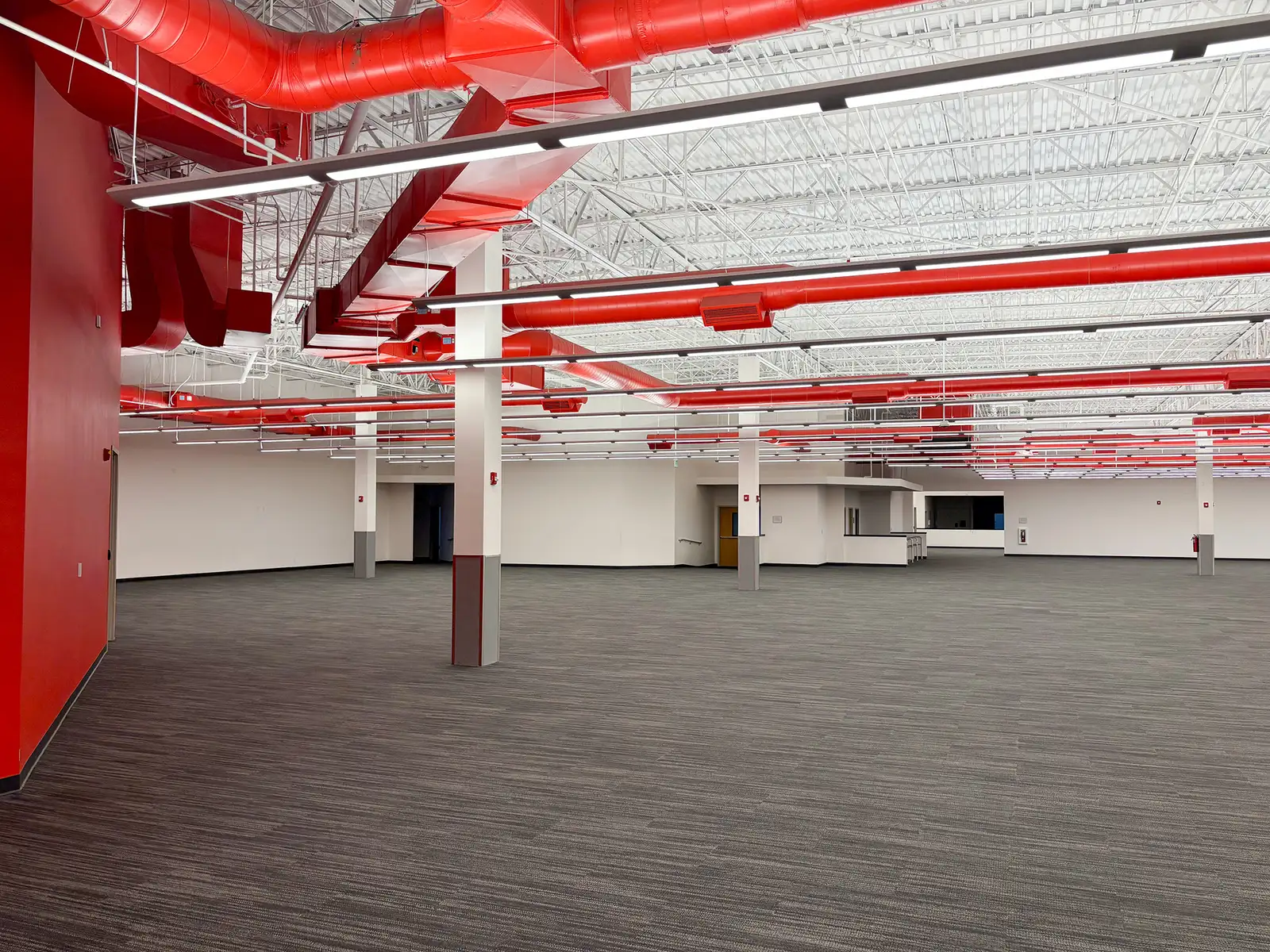 State-of-the-Art, Modern Office Building image 10
