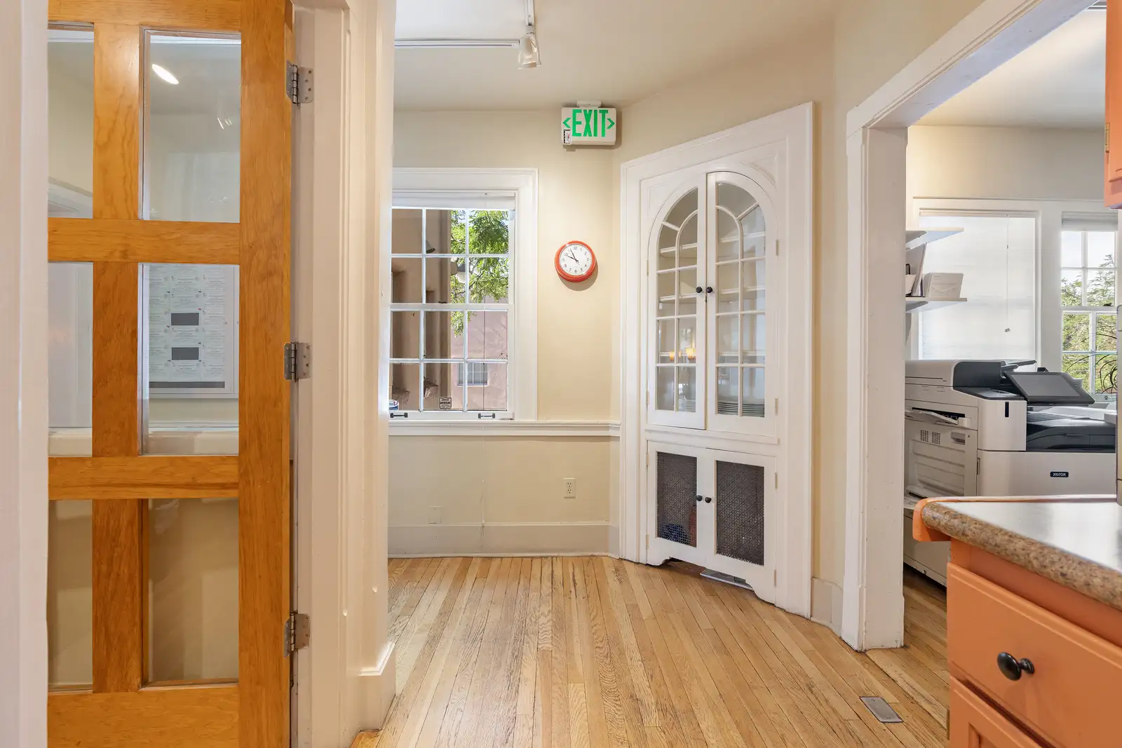216 Washington Ave image 13