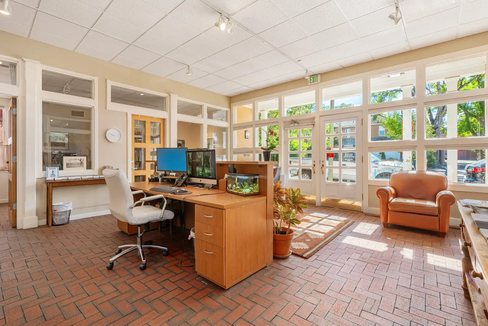 216 Washington Ave image 19