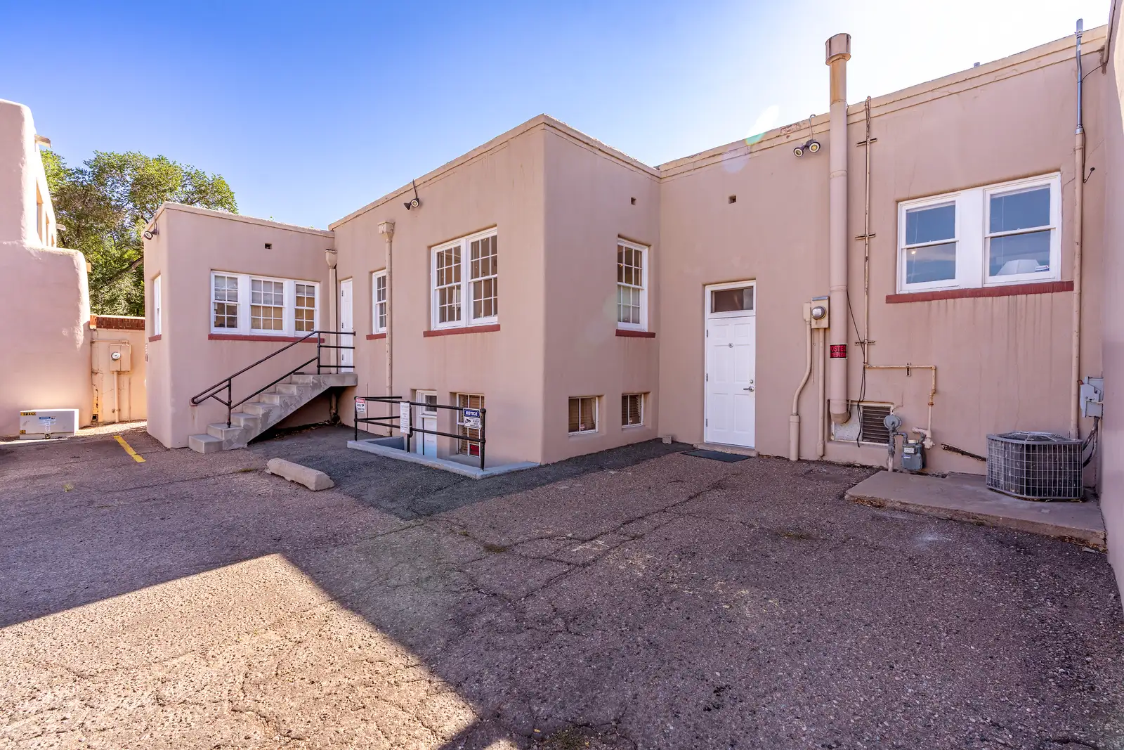 216 Washington Ave image 17