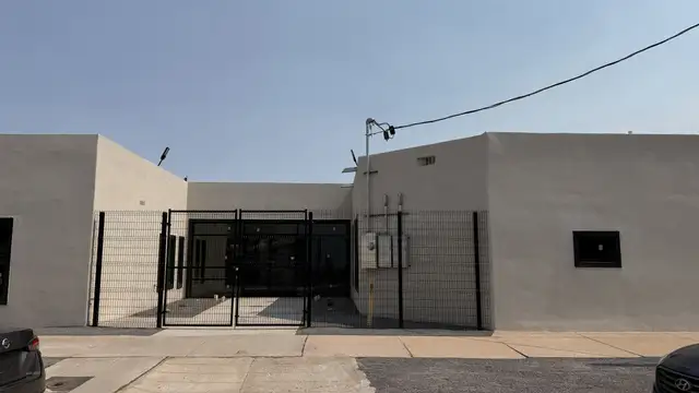 View image 1