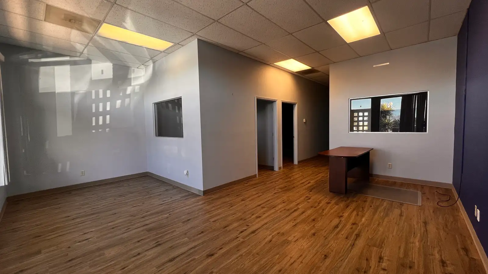 La Villa Center Associate