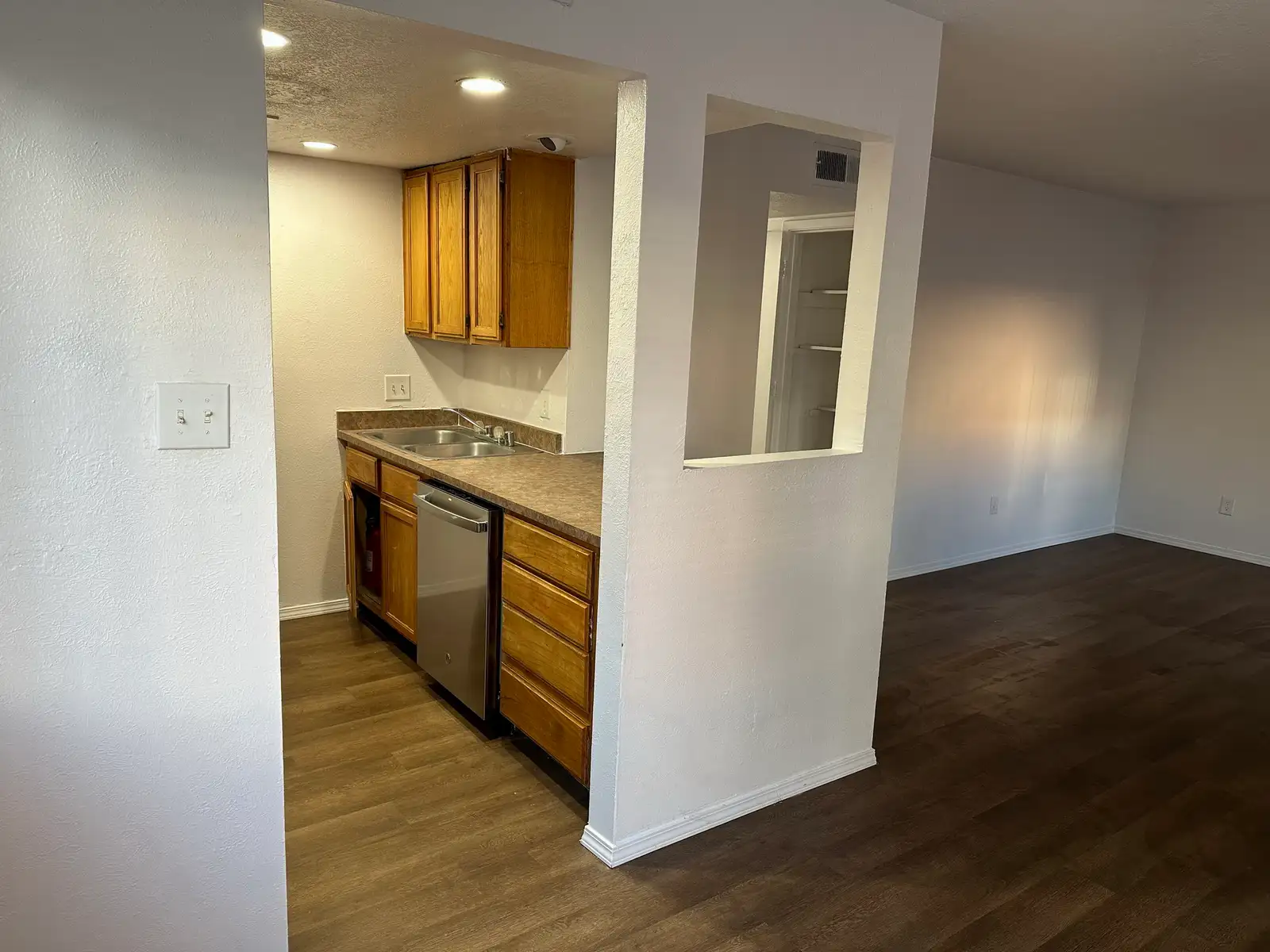 2810 Vail Ave SE image 15