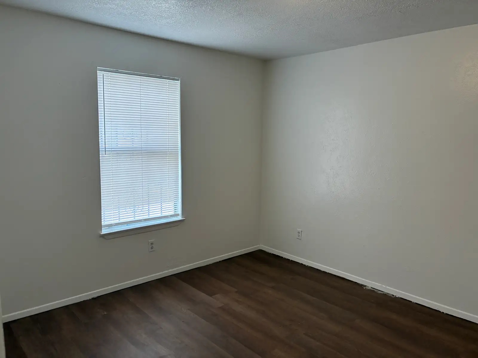 2810 Vail Ave SE image 35