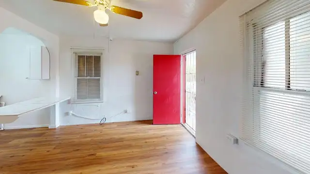 View image 12
