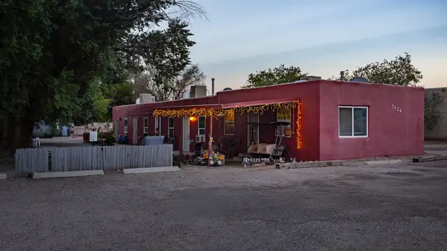 View image 1