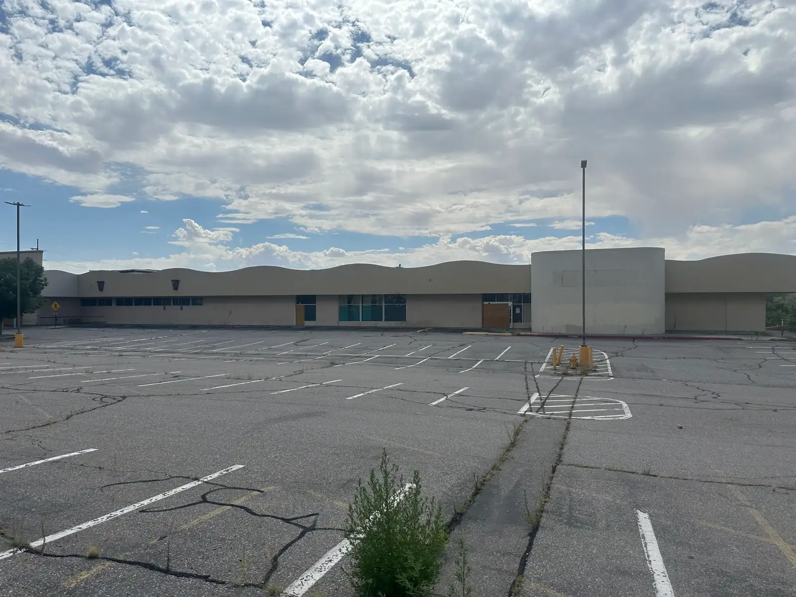 ICONIC ARROWHEAD SHOPPING CTR REDEVELOPMENT @ CARLISLE/I-40 image 6
