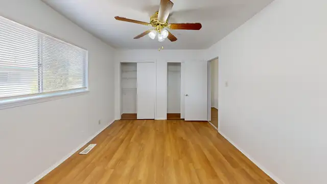 View image 11