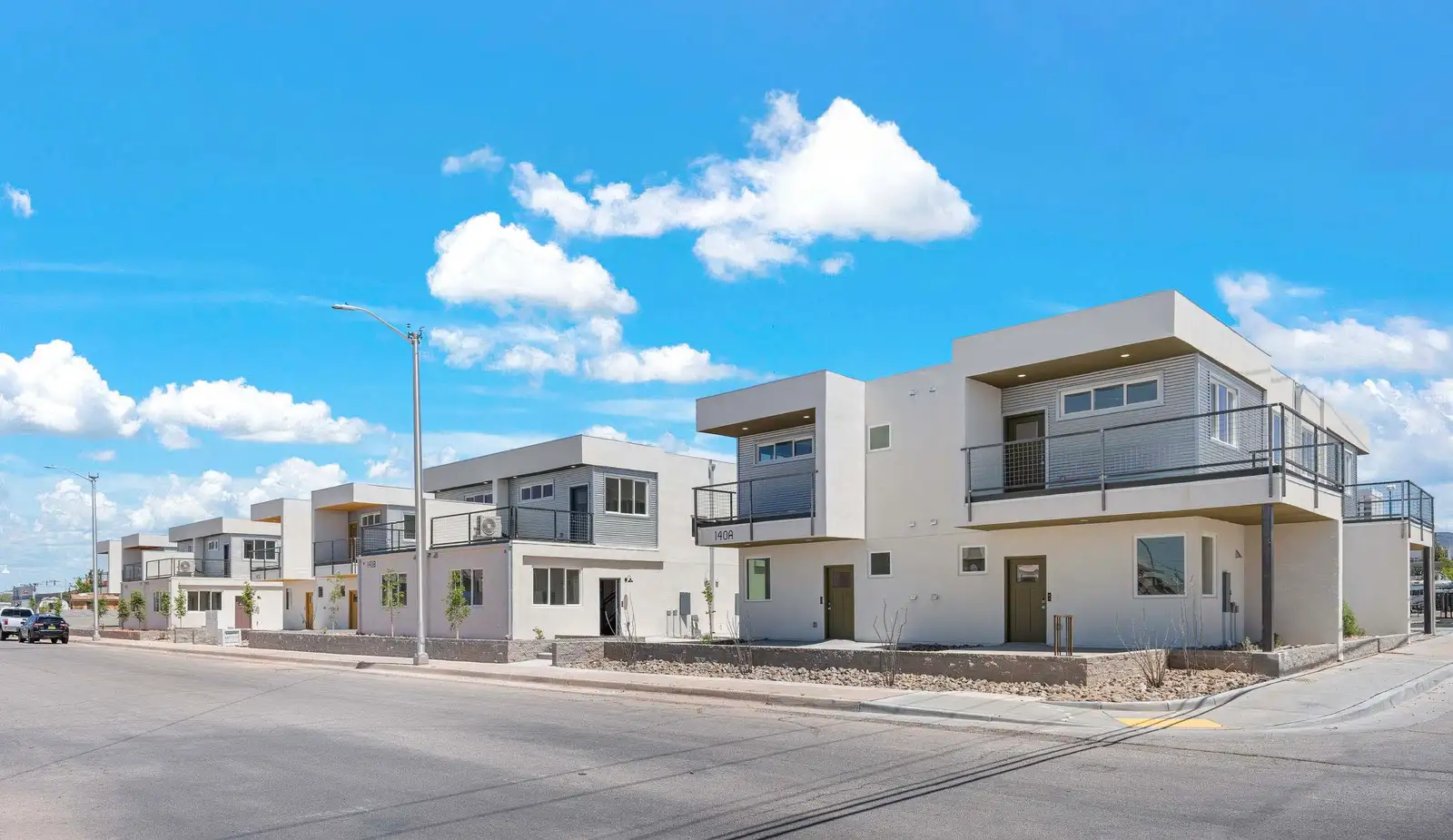 Ocotillo Ridge - 20 Unit Townhome Investment image 1