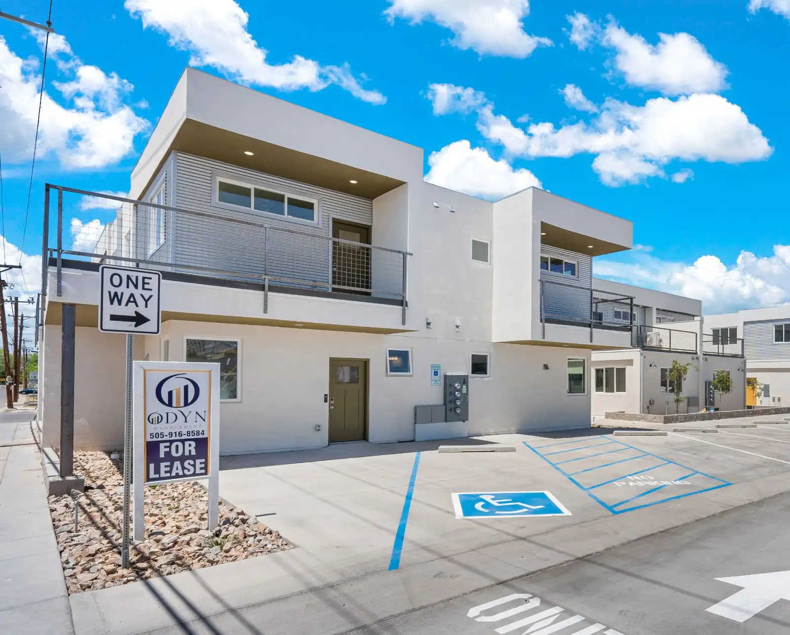 Ocotillo Ridge - 20 Unit Townhome Investment image 2