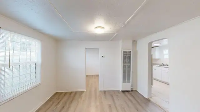 View image 19