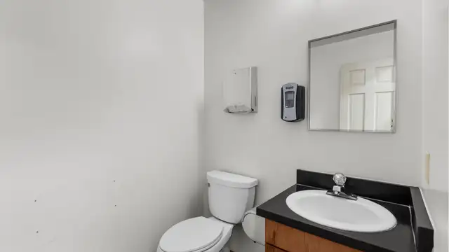 View image 9