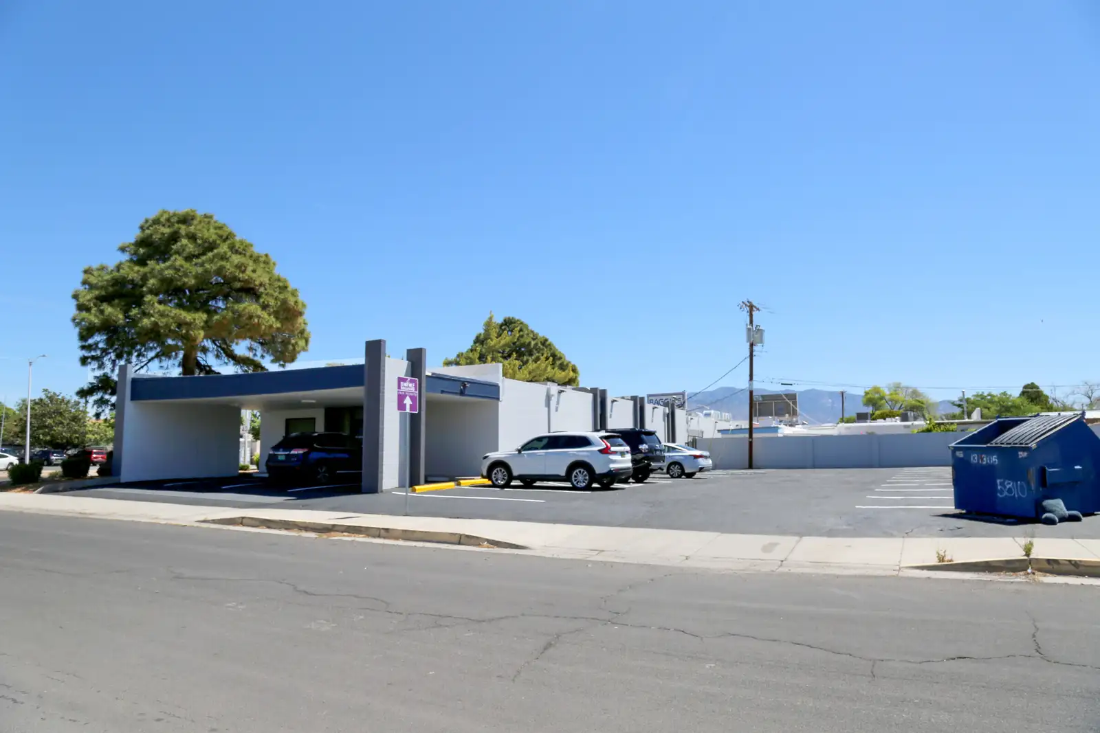 Turn-key dental office & adjacent shell space image 3