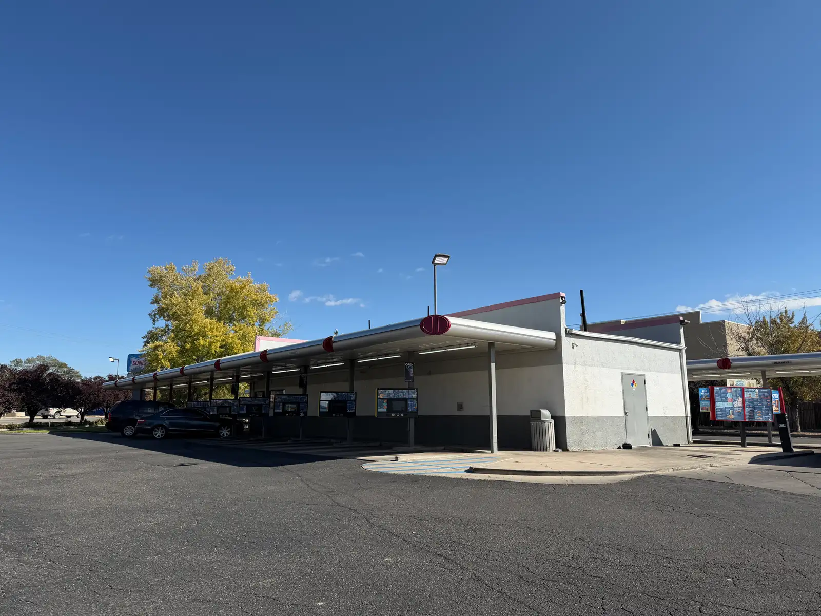 4042 Cerrillos Road image 12