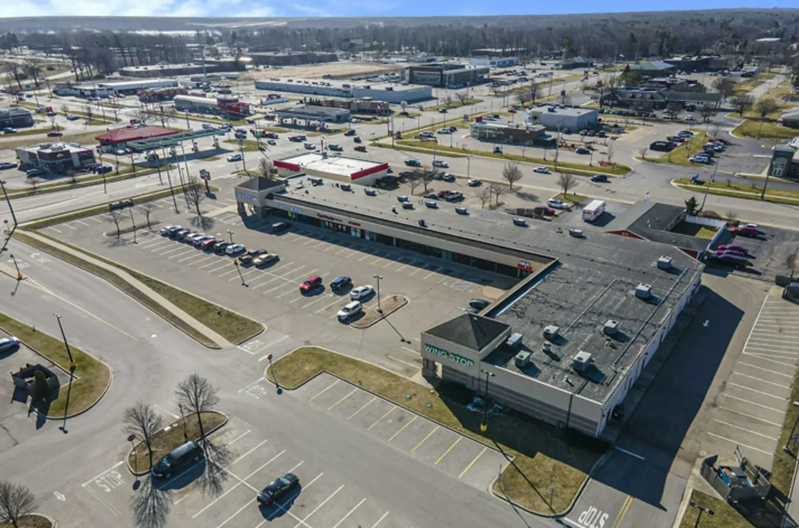 3355 Henry St, Muskegon, MI 49441