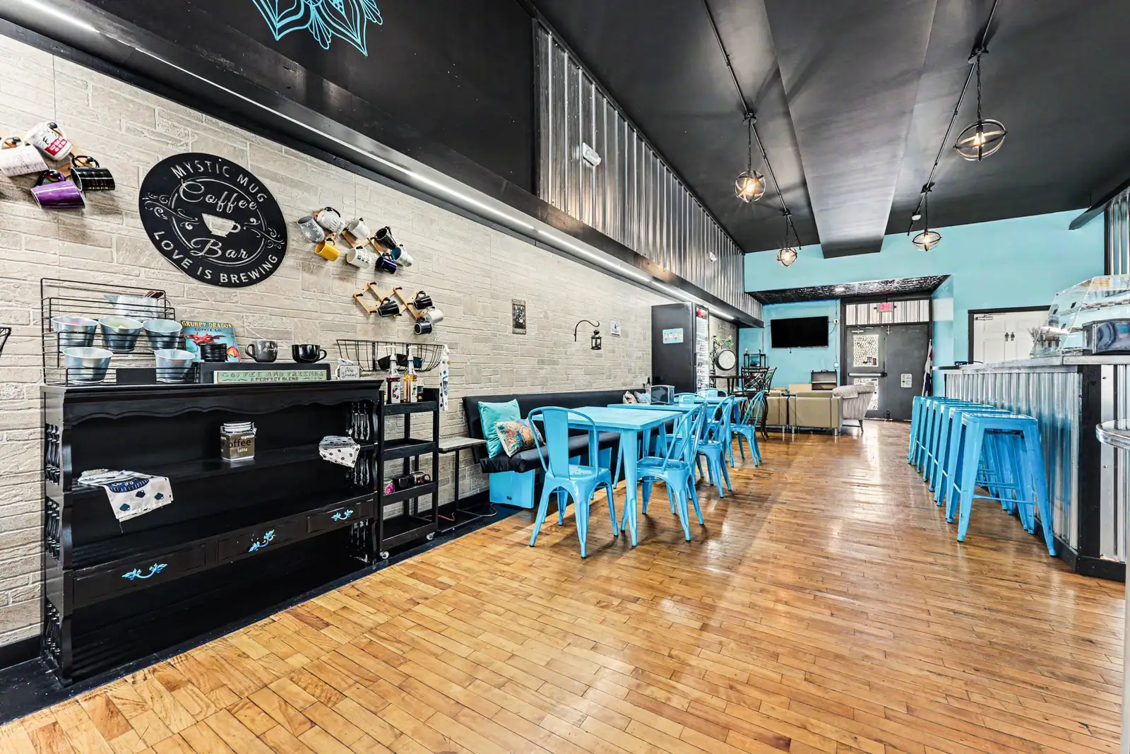 Turnkey Eatery In Kent City! image 5