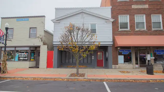 View image 1