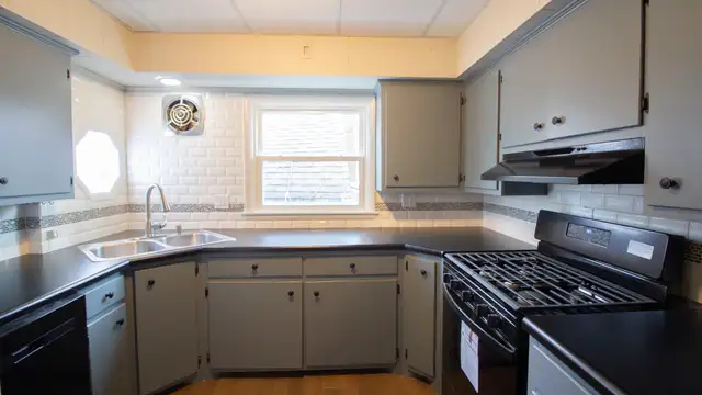View image 11