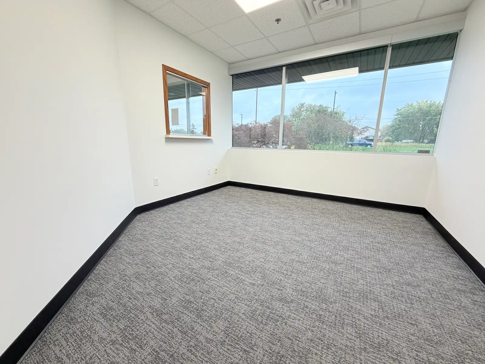 11128 James Street image 10