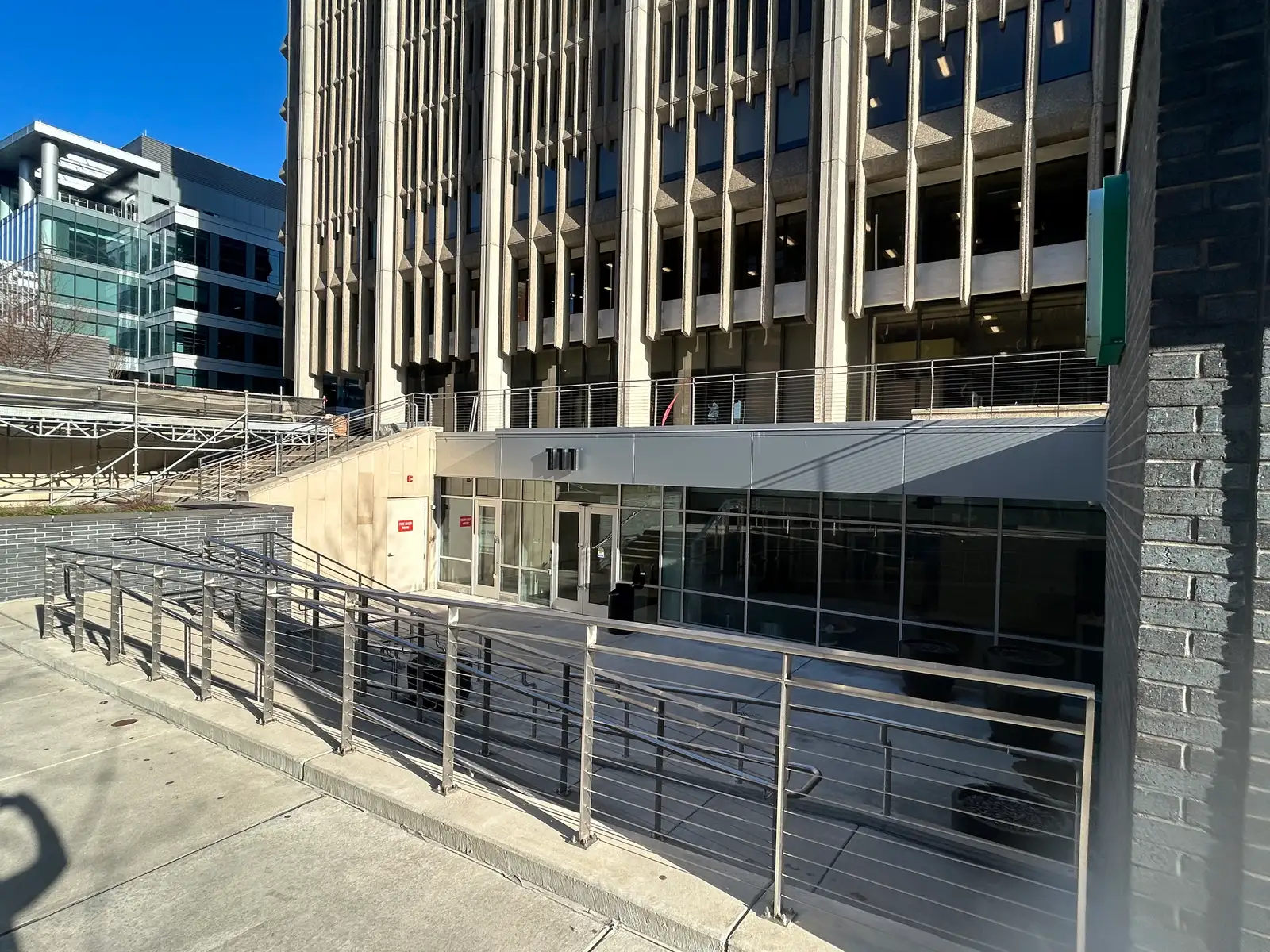 111 Lyon St NW image 3