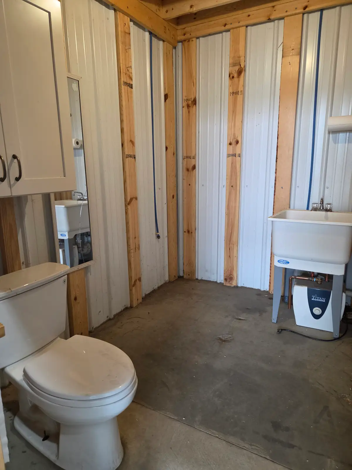 305 2nd St #8 image 6