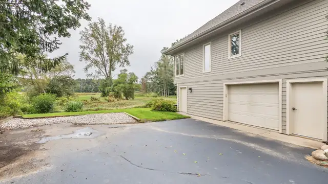View image 9