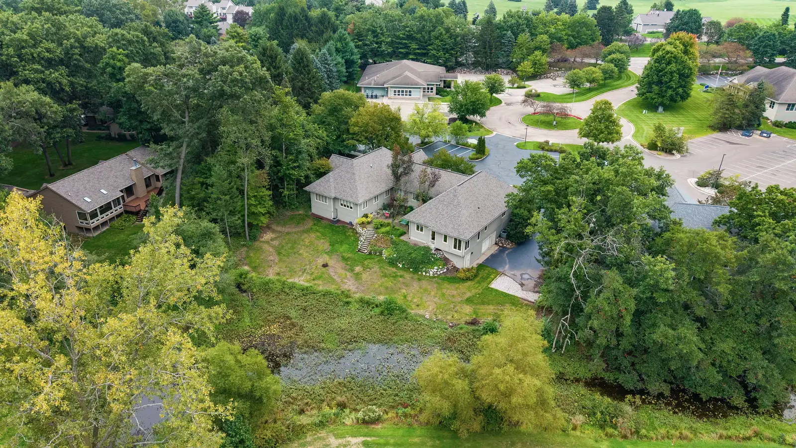 3850 Glenkerry Ct image 8
