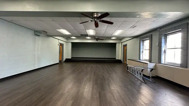 View image 12