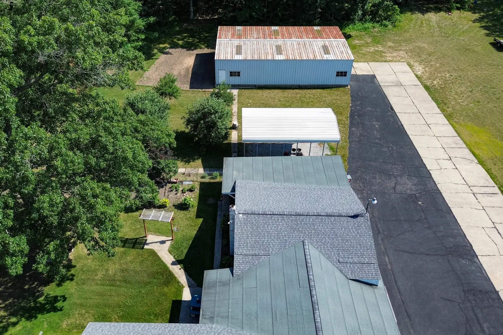 7601 E Apple Ave image 8