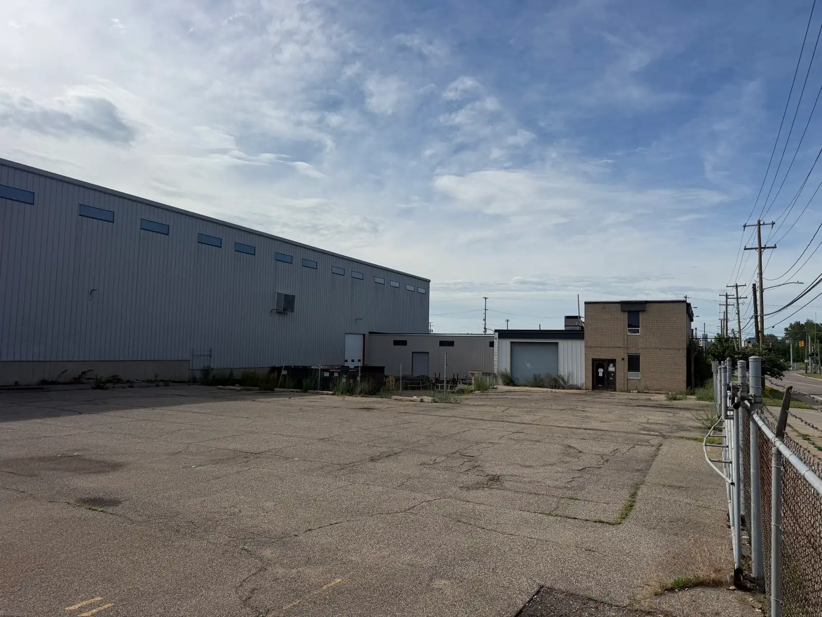 210 Hall St SW image 14