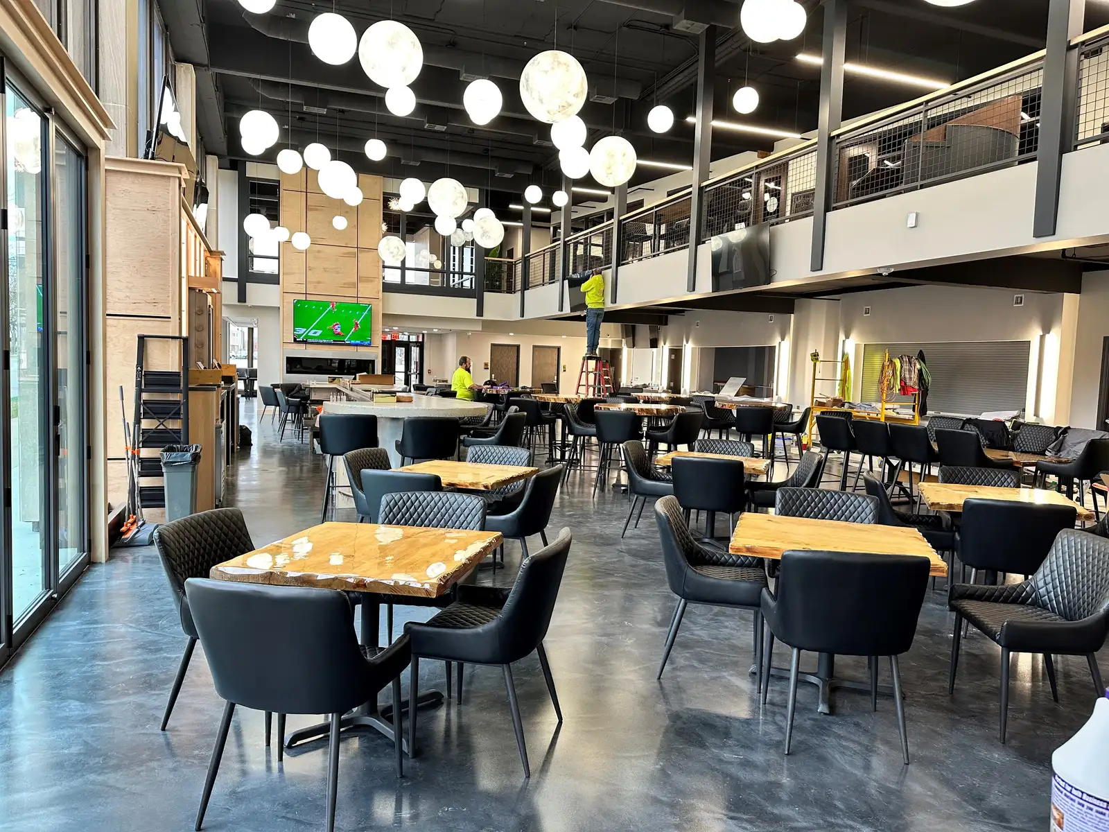 Core Plaza image 15