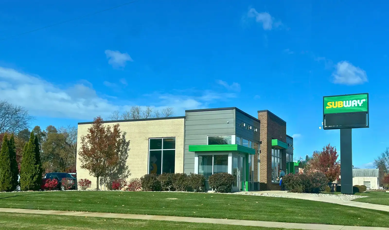 313 S State St, Sparta, MI 49345