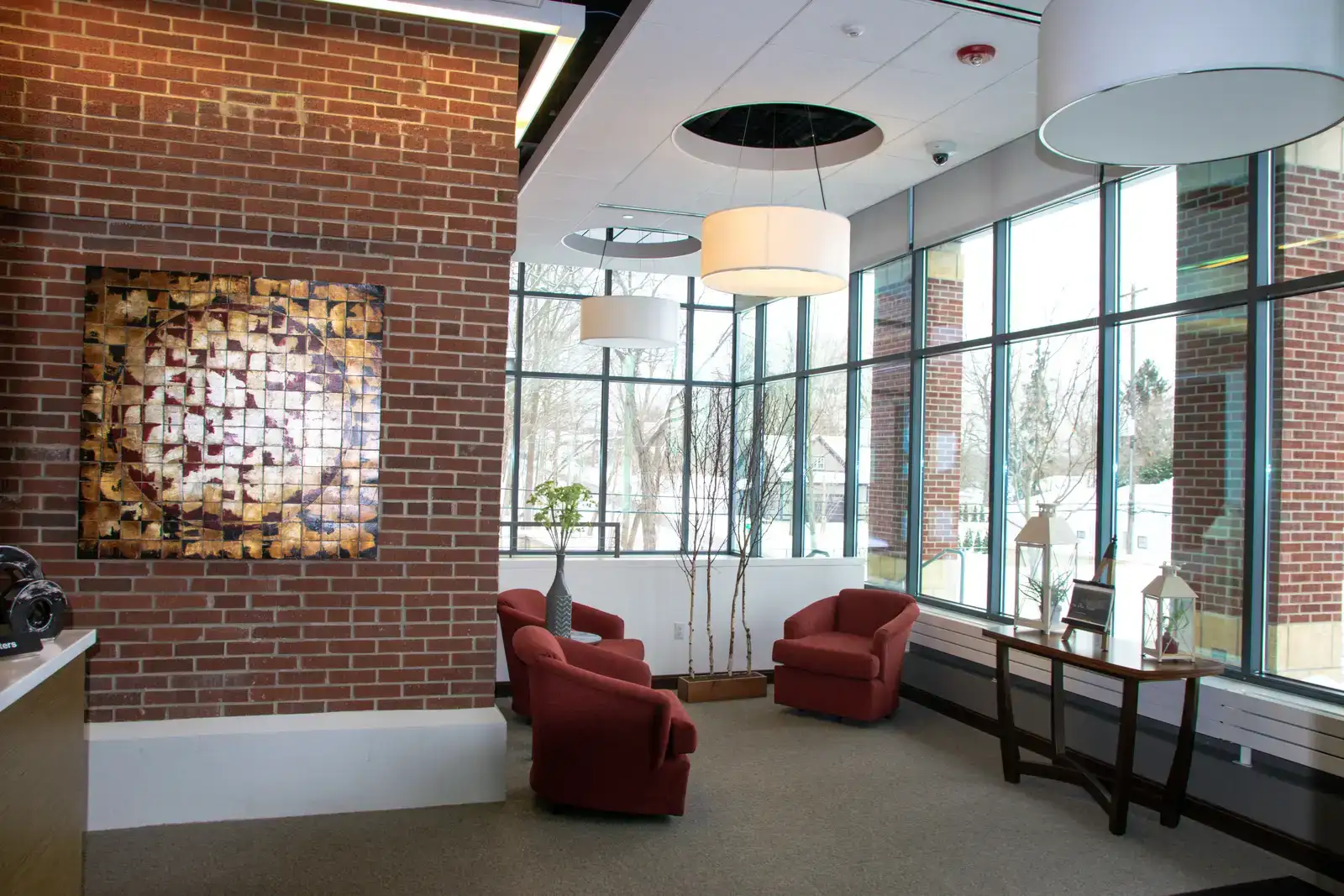 660 Ada Dr SE image 3