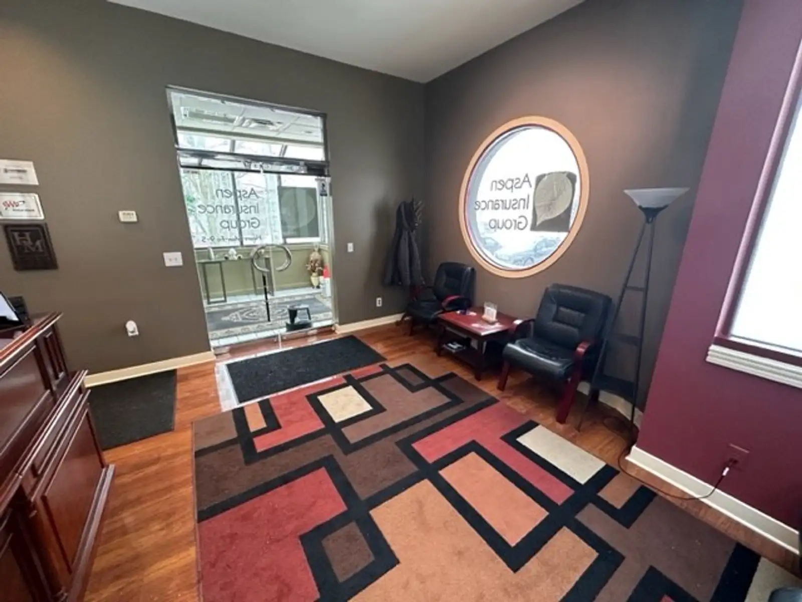 Premier General Office Suite along Cascade corridor image 6