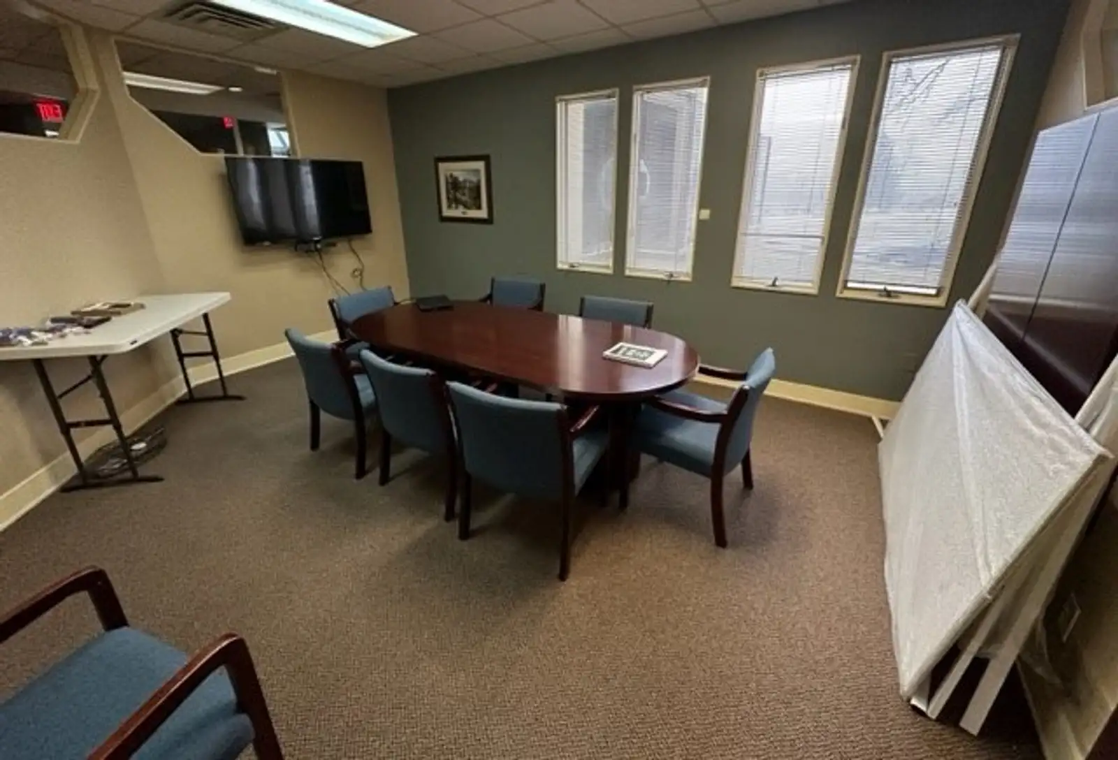 Premier General Office Suite along Cascade corridor image 11