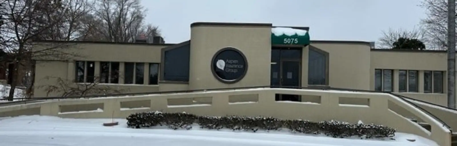 Premier General Office Suite along Cascade corridor image 26