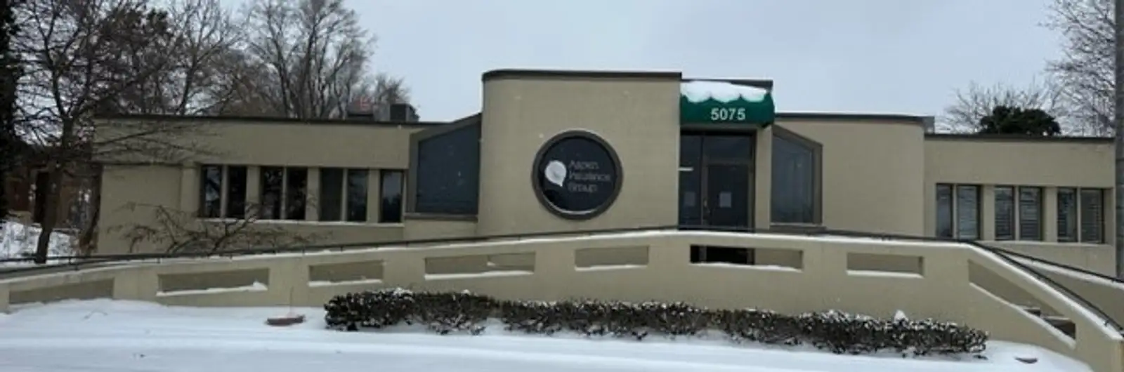 Premier General Office Suite along Cascade corridor image 27
