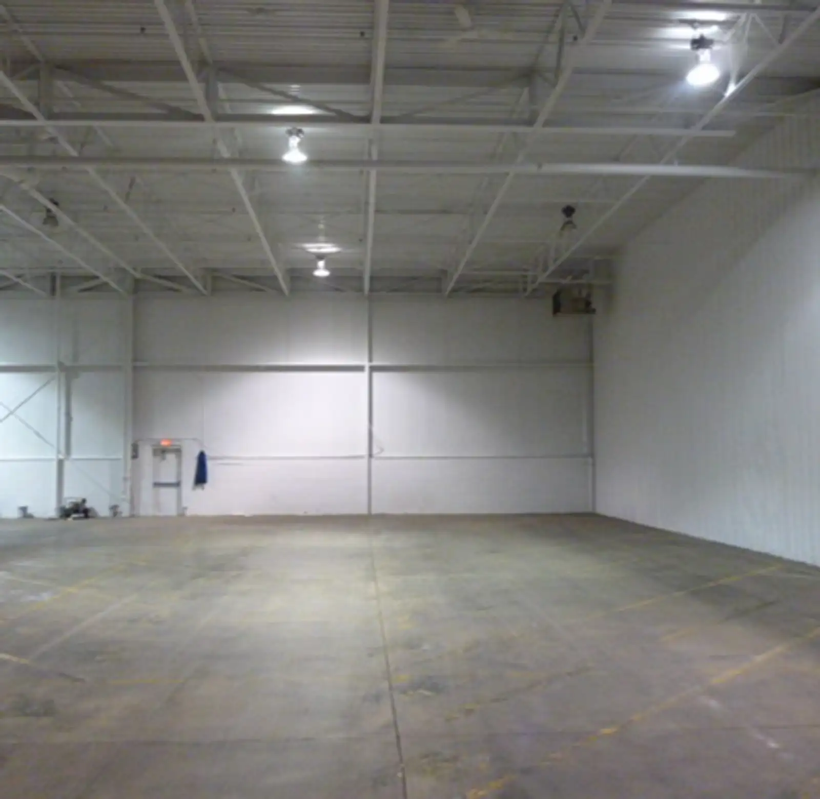 41,603 SF Available with 4 Docks & 26' Ceiling Height image 9