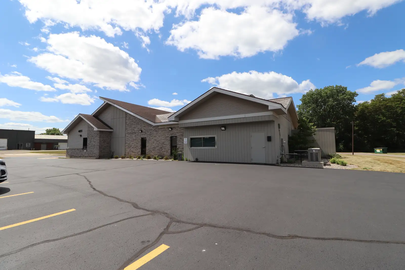 4651 W Dickman Rd image 22