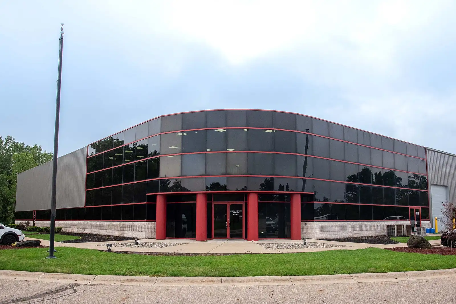 4570 Commercial Ave image 1