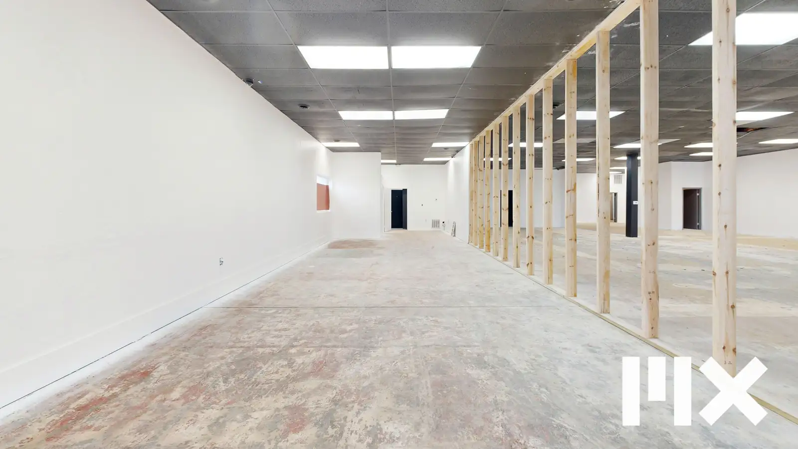 Bay Road - Storefront image 37