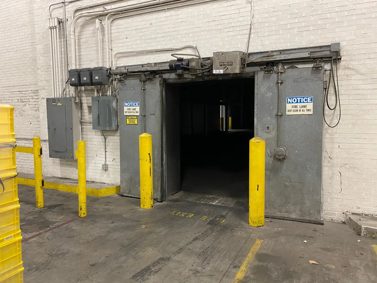 Light Mfg / Warehousing / Retail - 76225 Sq. Ft. image 31