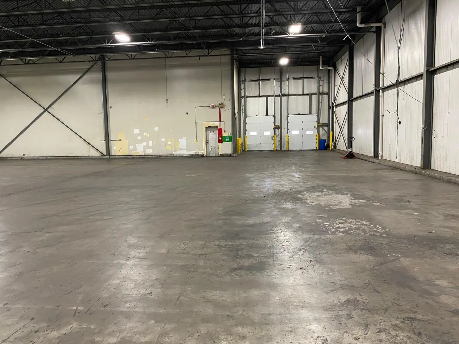 Light Mfg / Warehousing / Retail - 76225 Sq. Ft. image 5