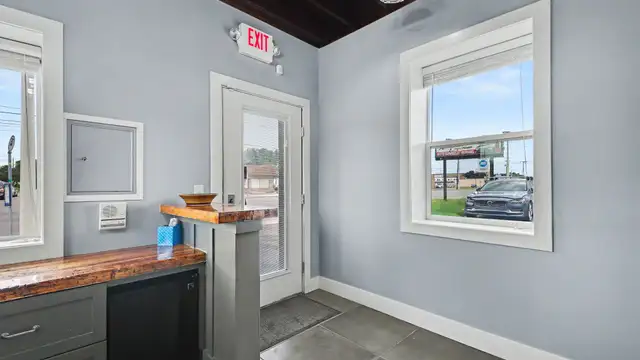 View image 10