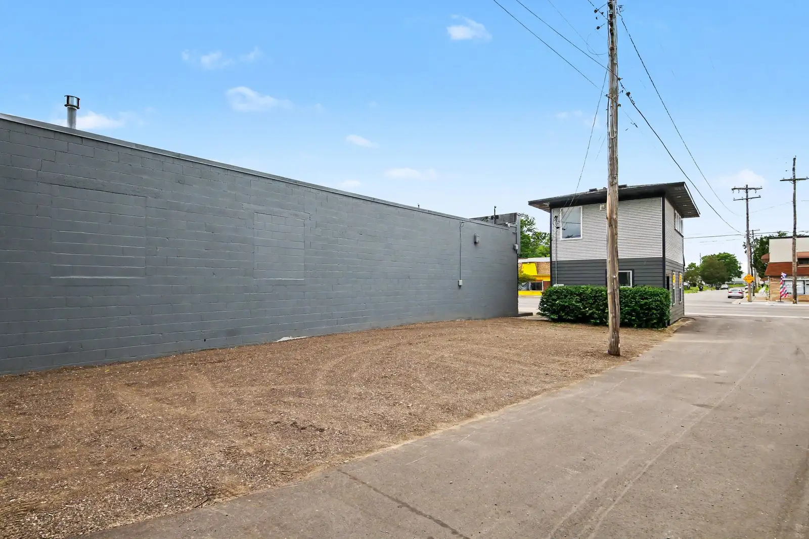 3744 Division Ave S image 23